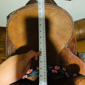 Dakota Barrel Saddle
